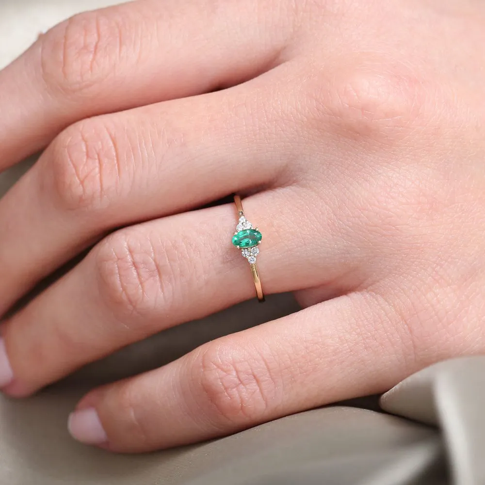 14K Oval Emerald and Diamond Ring