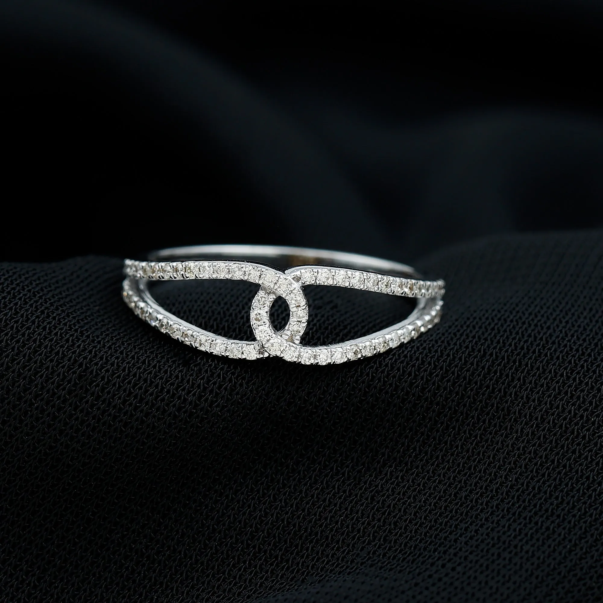 Natural Diamond Interlock Ring in Surface Prong Setting